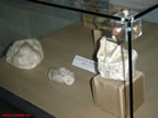 Muzeul cetatii-sculpturi romane.jpg (57kb)